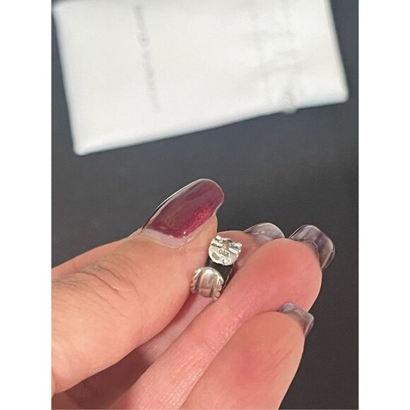 David Yurman Cable Classics Hoop Earrings with Diamonds silver - Picture 12 of 16